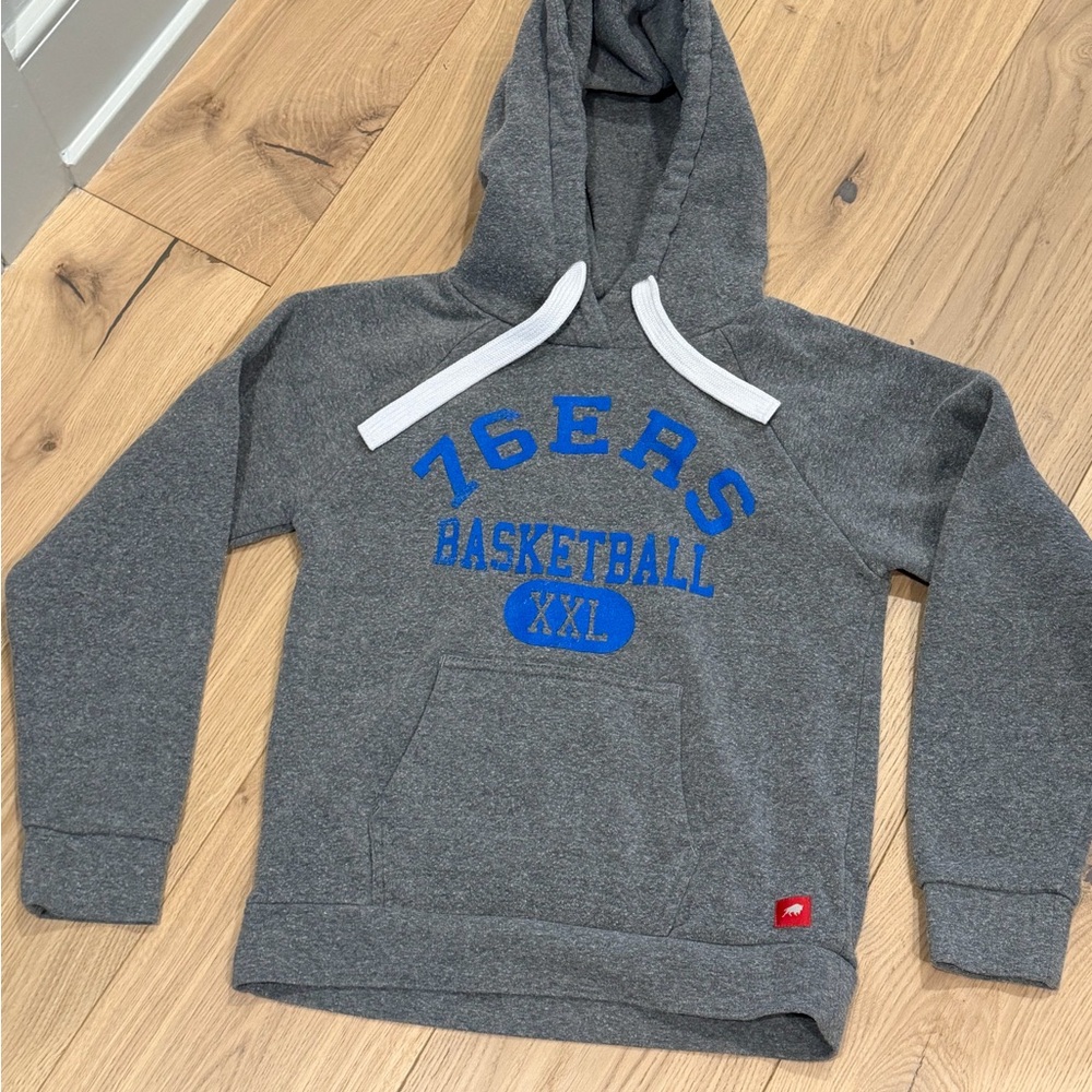 Kids Gray 76ers Basketball Hoodie small 6-8